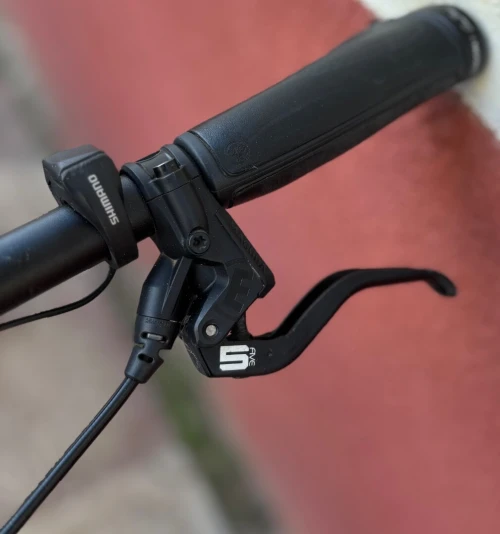VTT Enduro Électrique Haute gamme super puissant // Taille : L 27,5+" // État : 9/10