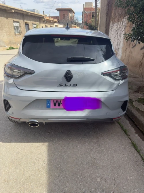 Renault Clio 5  2026 Alpine