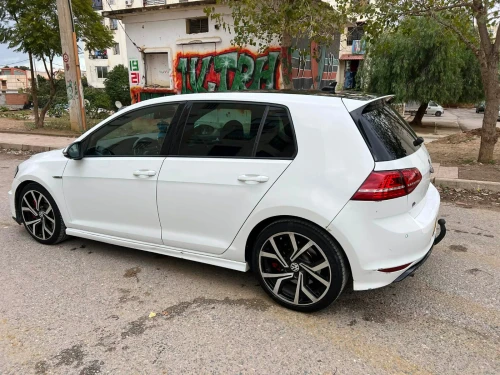 Volkswagen Golf 7 2015 R