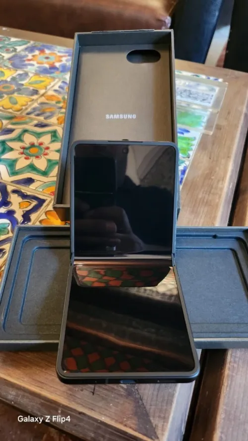 Sumsung Z flip 7