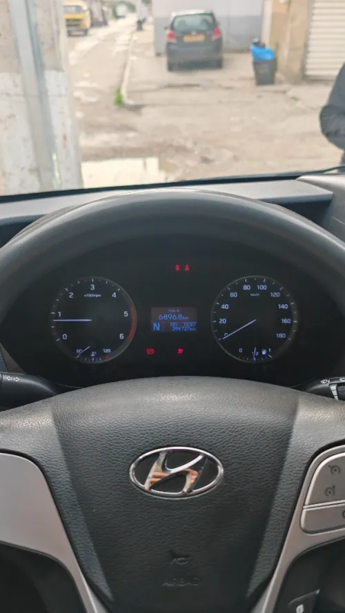 Hyundai h350 2018
