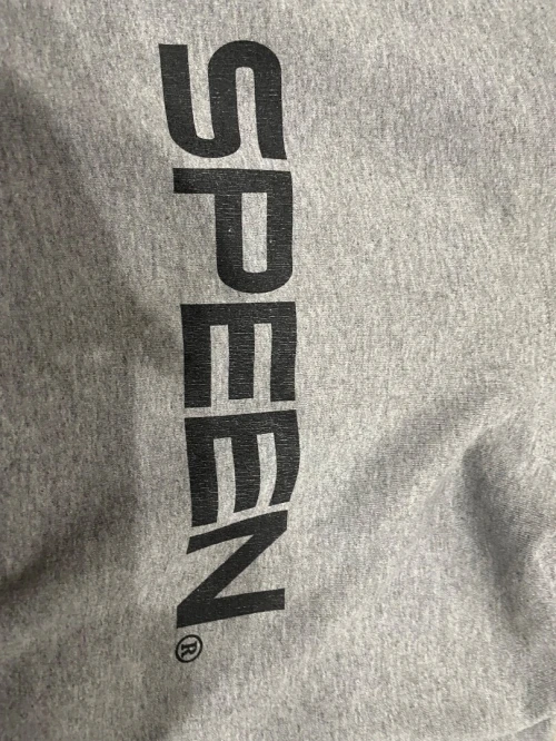 Sweat capuche marque speen style pour le freestyle football