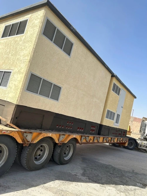 Poste préfabriqué en beton