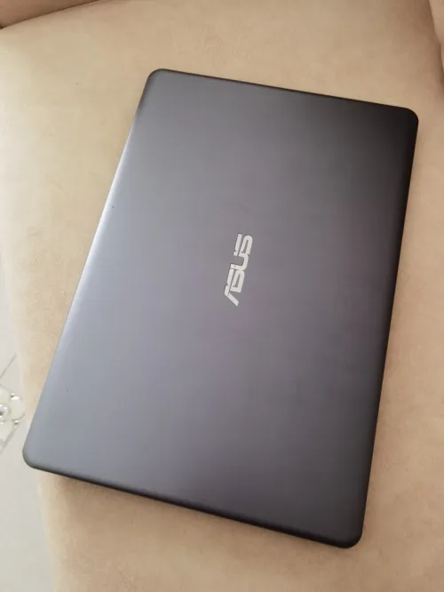 PC ASUS 