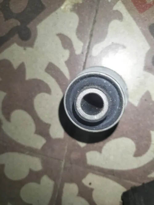 ببع قطع غيار لسياراة هوندا 