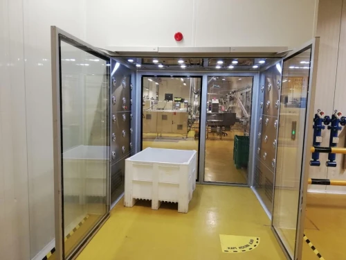 Douches d’air (air shower) pour matériel de production 