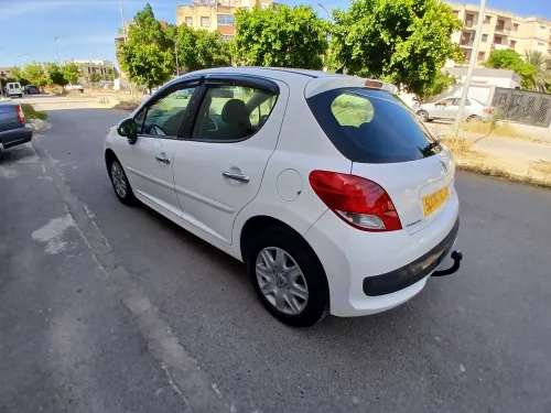 Peugeot 207 2012 207
