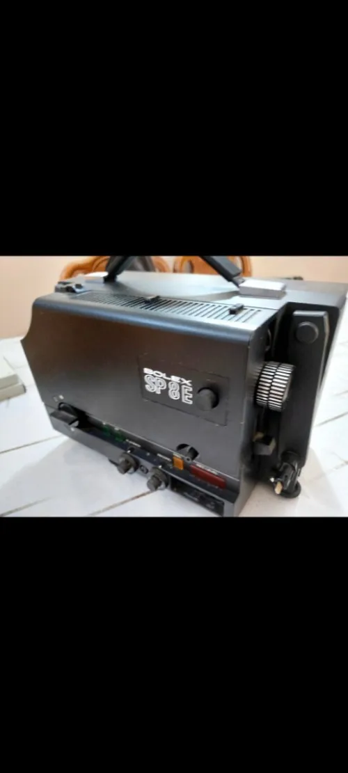 Projecteur super huit