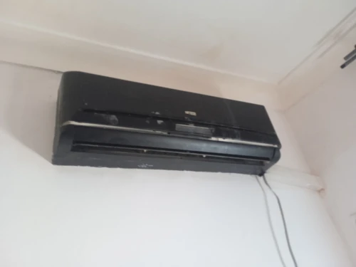 2 climatiseur avendre TCL midea