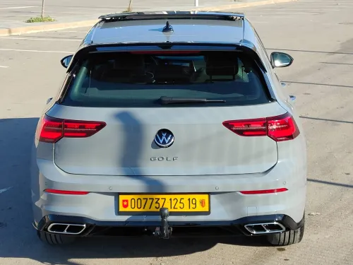 Volkswagen Golf 8 2025 R-Line