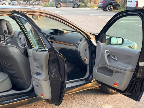 Renault Laguna 2 2002 initiale paris