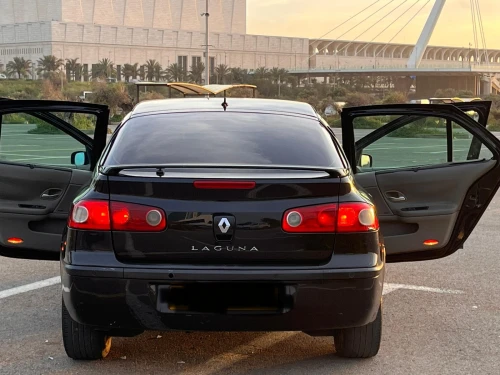 Renault Laguna 2 2002 initiale paris