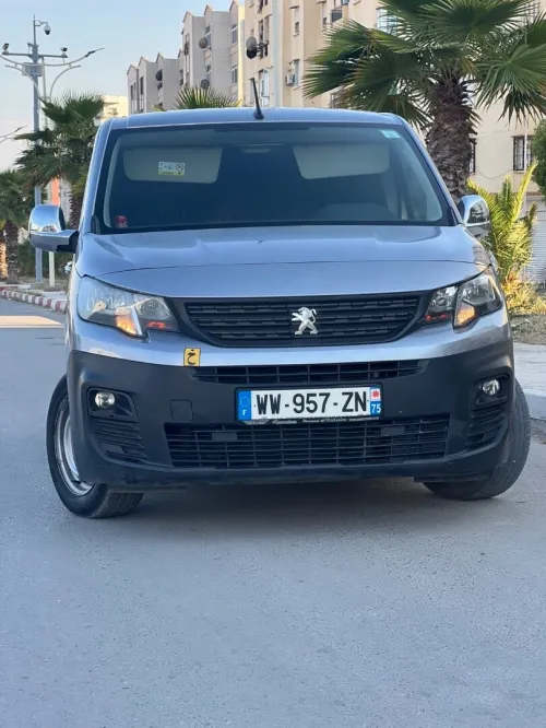 Peugeot Partner 2021 K9