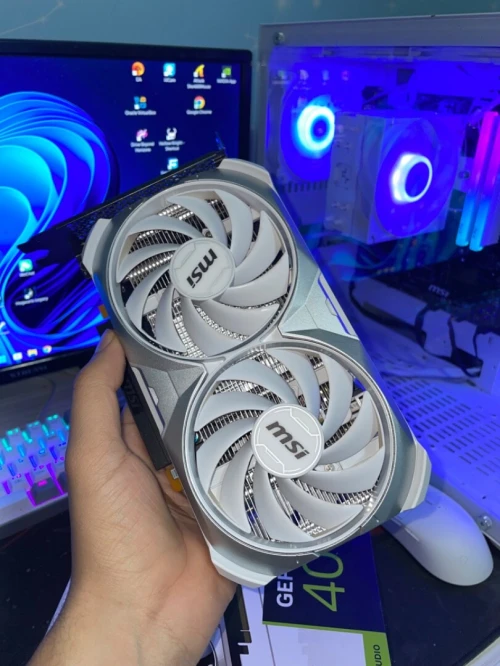 RTX 4060 8GB WHITE EDITION