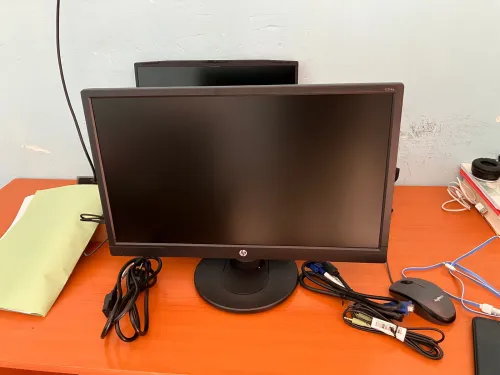 Écran HP 20.7 " à vendre