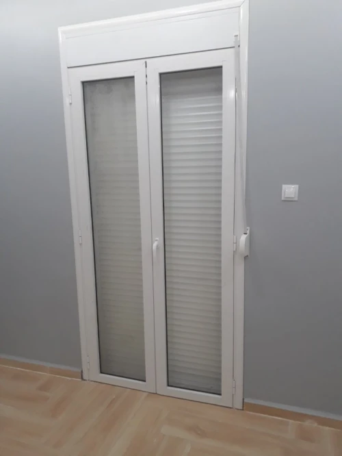 Aluminium, PVC, Cloisons amovibles, séparation, Porte, fenêtre, traitement de façades, verre, aménagement