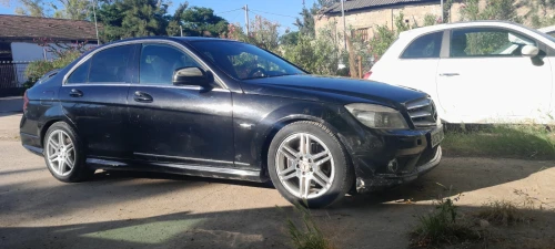 Mercedes Classe C 2008 Avangard kit AMG