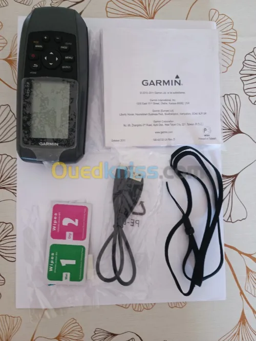 GPS Garmin 73 neuf jamais utilisé 