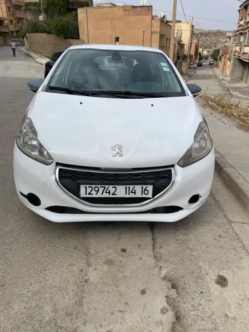 Peugeot 208 2014 