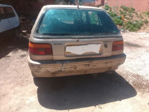 Toyota Corolla 1988 Fiha des retouches