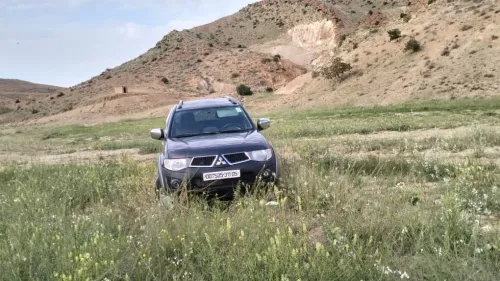 Mitsubishi L200 sportero 4×4 2011 4×4