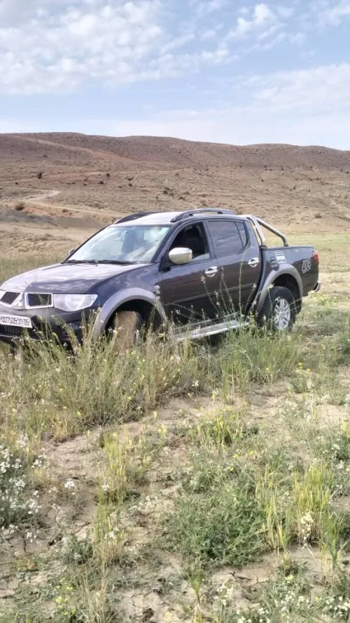 Mitsubishi L200 sportero 4×4 2011 4×4