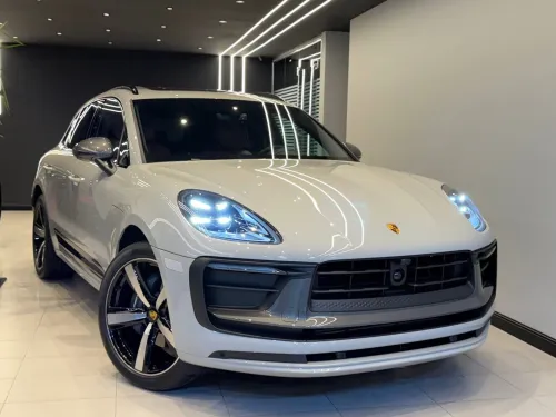 Porsche Macan T 2026 