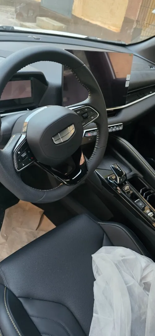 Geely Coolray 2025 tte