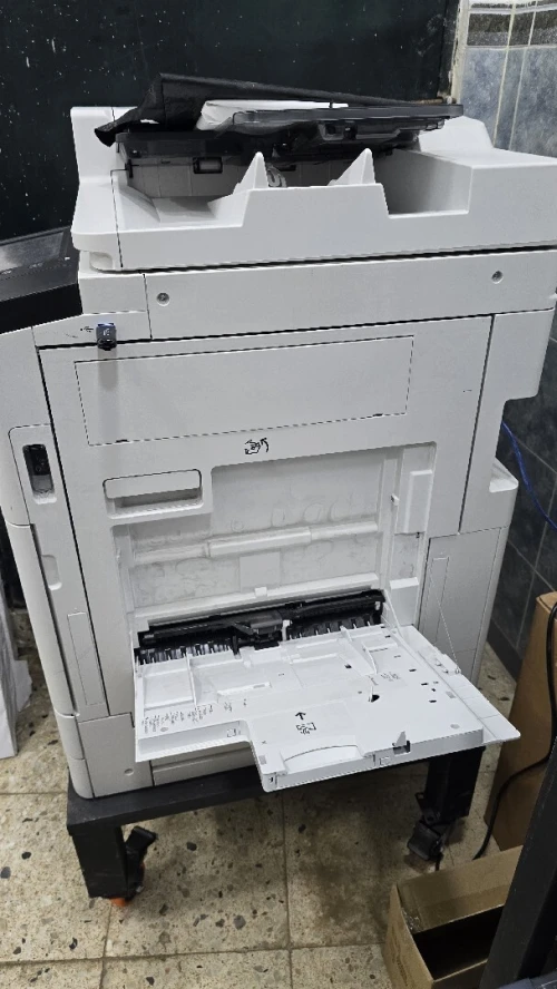 Canon IR c3326i