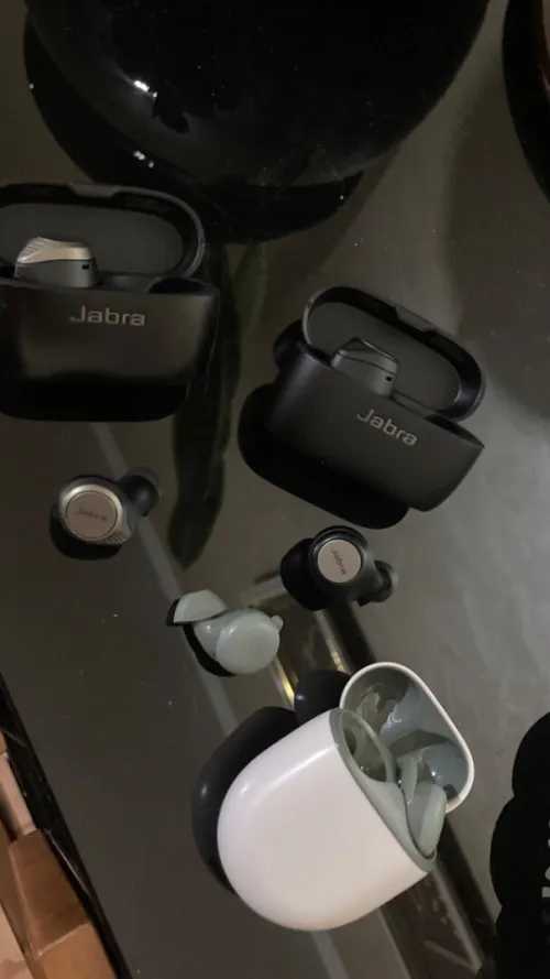 Jabra elite active 75 t Google pixel buds a series