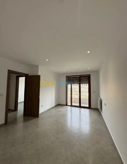 Location Appartement Niveau de villa F6 Alger Bir mourad rais