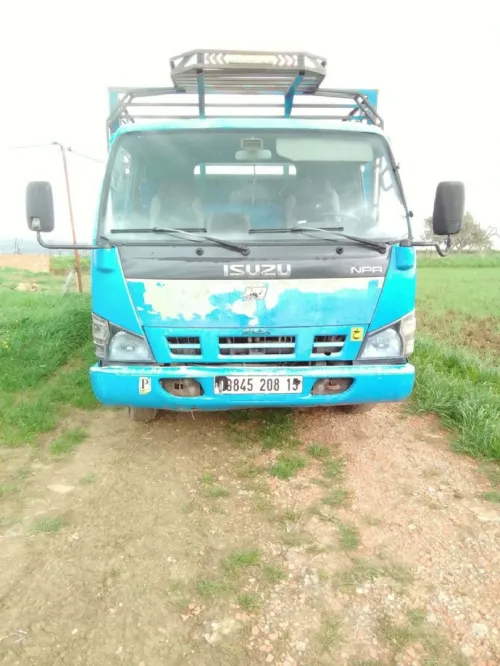 Isuzu Faracha 2008