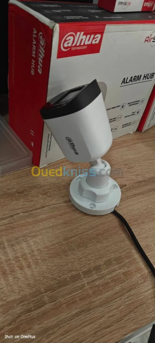 Installation camera surveillance et system d alarme 