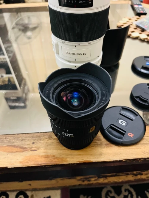 Camera Sony A99 + objectifs lens 70-200 105 50 12-24 24-70 X2