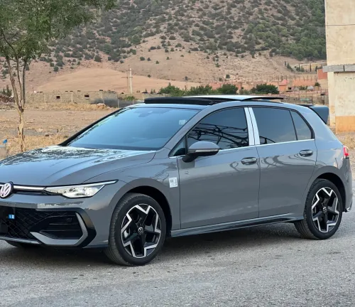 Volkswagen Golf 8 2025 Pro R-line