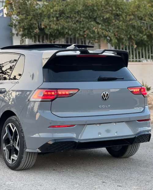 Volkswagen Golf 8 2025 Pro R-line