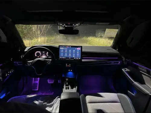 Volkswagen Golf 8 2025 R-Line