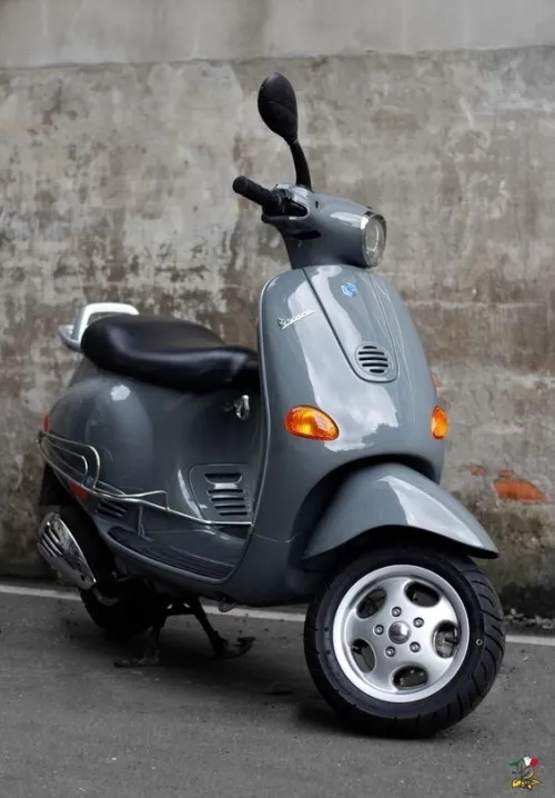 jante piaggio vespa et4