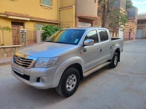 Toyota Hilux 2015 LEGEND DC 4x4