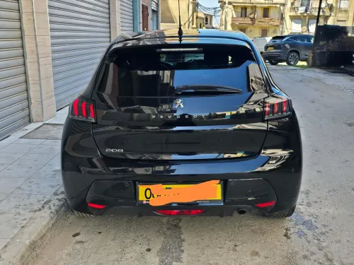 Peugeot 208 2022 Allure