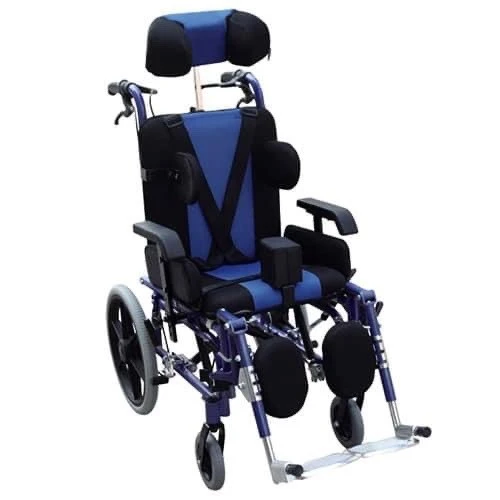  FAUTEUIL ROULANT POUR IMC