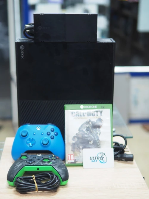 XBOX ONE 500 GO