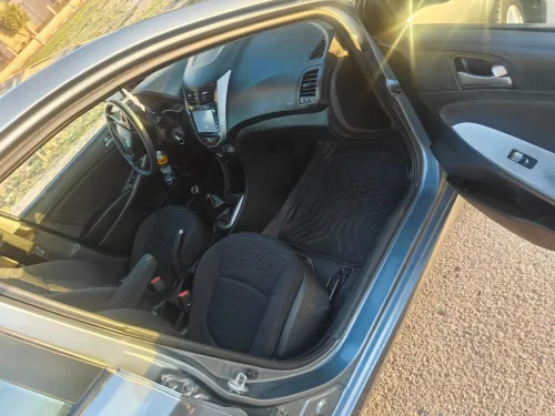 Hyundai Accent RB  4 portes 2018 Accent RB  4 portes