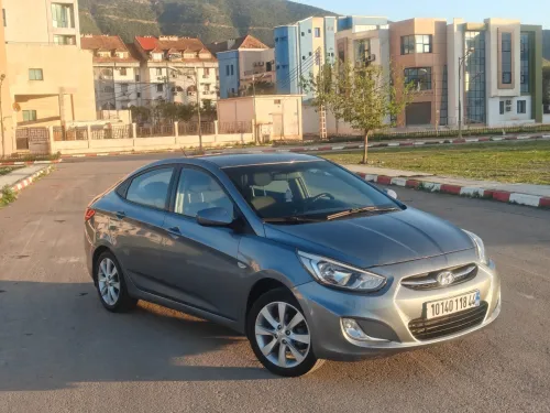 Hyundai Accent RB  4 portes 2018 Accent RB  4 portes