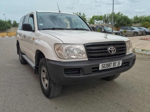 Toyota Land Cruiser 2001 Land Cruiser