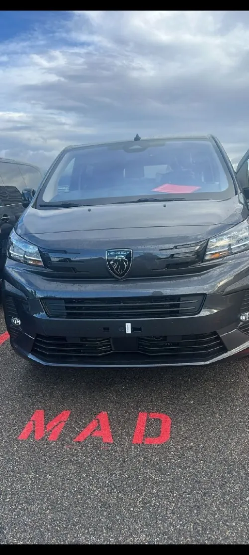 Peugeot Expert 2026 Traveller