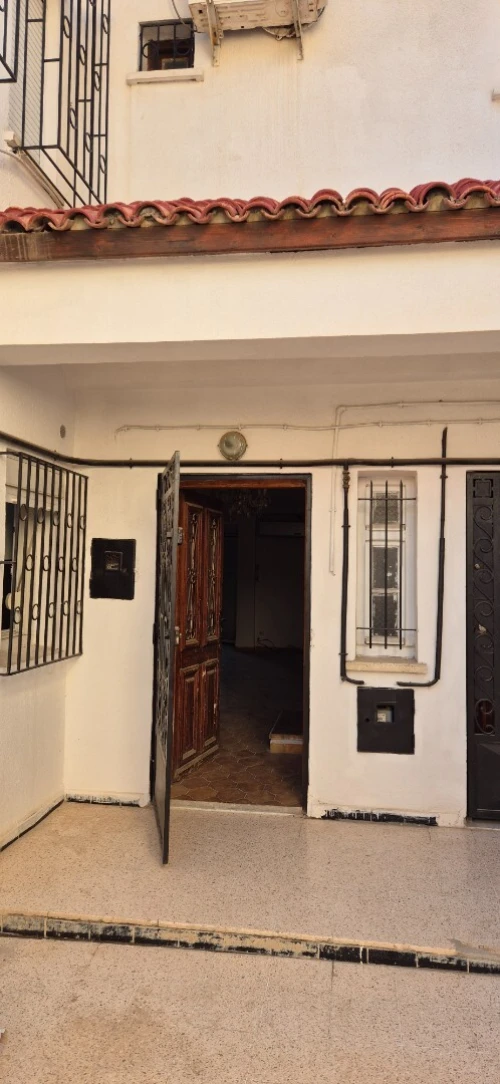 Location Appartement F4 Blida Blida