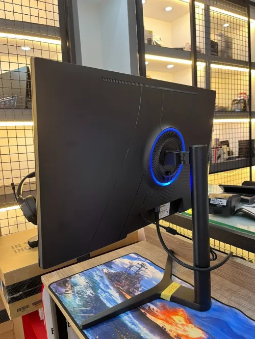 MONITEUR GAME REVOLUTION ARMAGUEDON 27" 165HZ 1MS AJUSTABLE