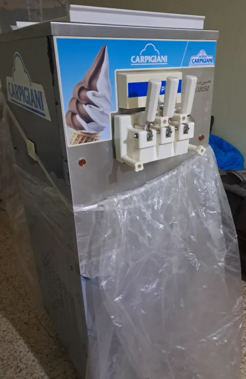 Machine a glace carpigiani