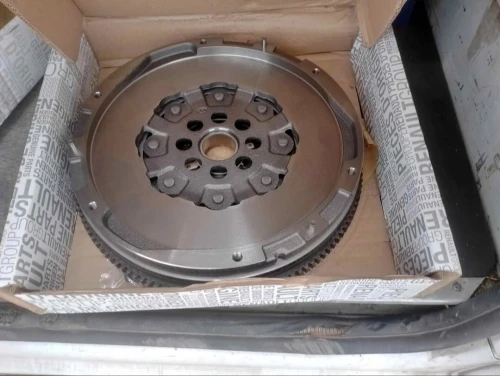 Double volant moteur